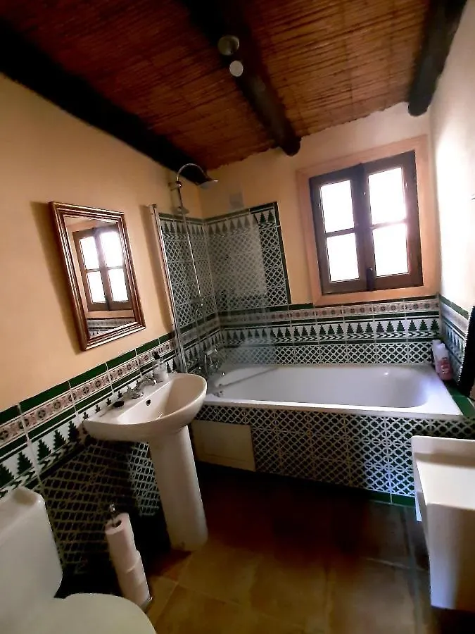 Cortijo Los Montes With Private Pool Vinuela