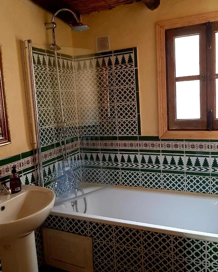Cortijo Los Montes With Private Pool Vinuela 0*,