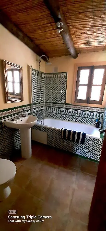 Country house Cortijo Los Montes With Private Pool Vinuela